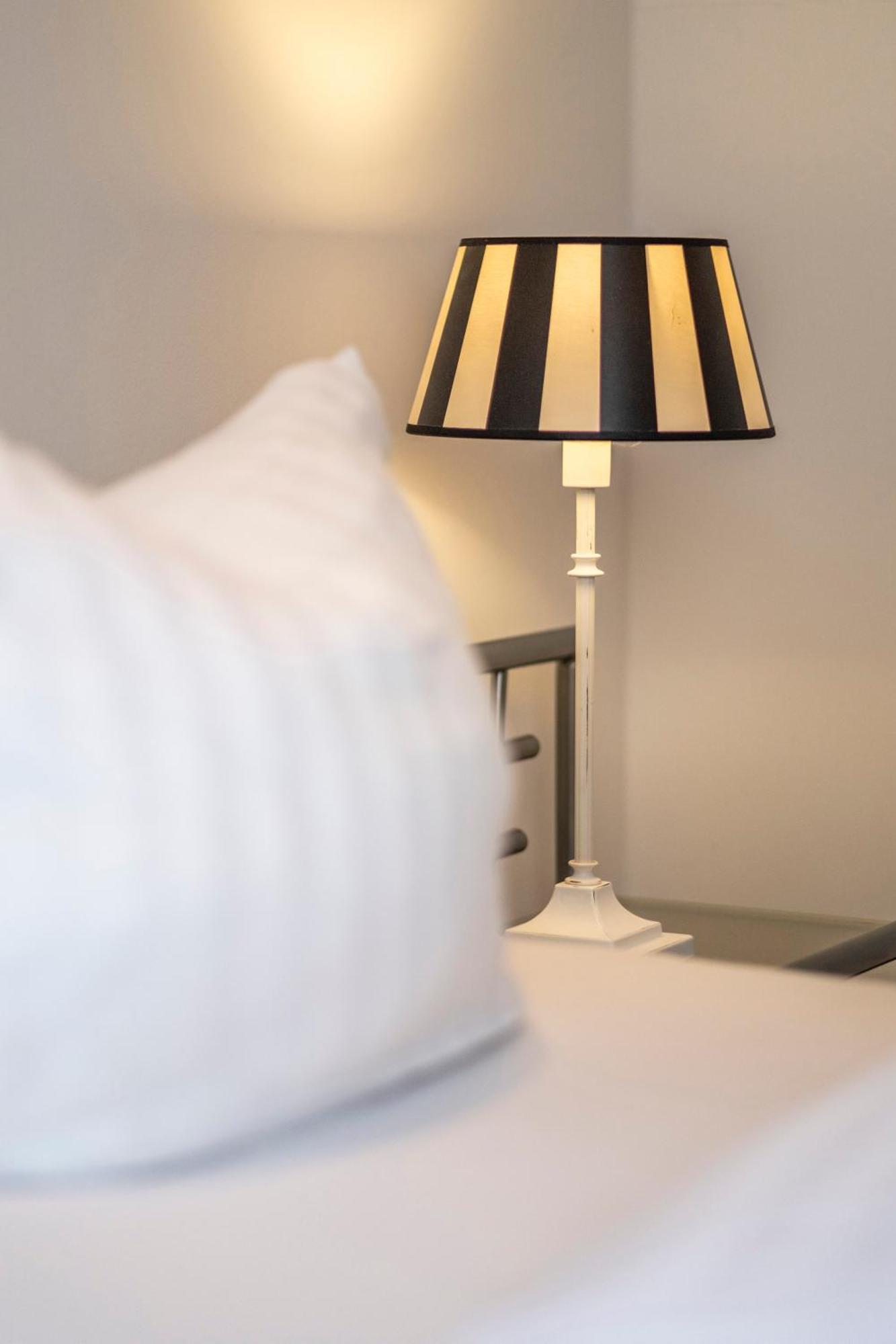 Seehotel Lichtenberg Bagian luar foto