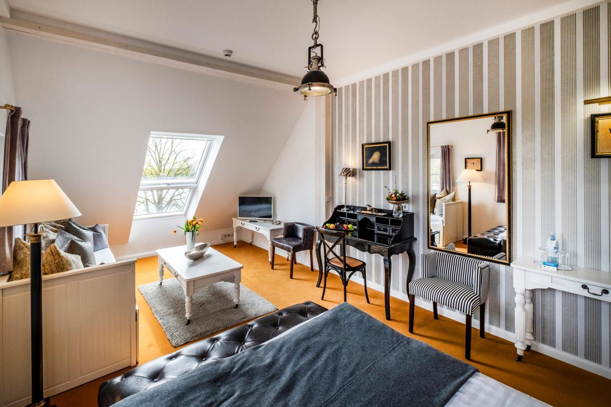 Seehotel Lichtenberg Bagian luar foto