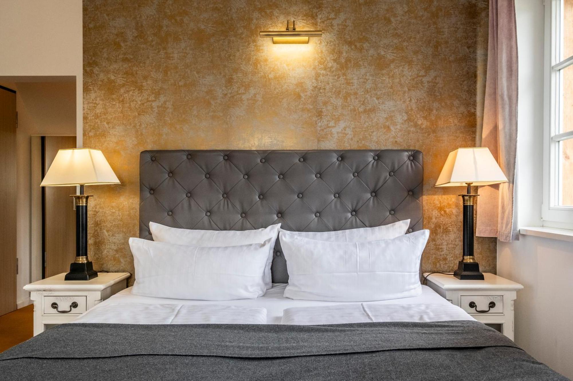 Seehotel Lichtenberg Bagian luar foto