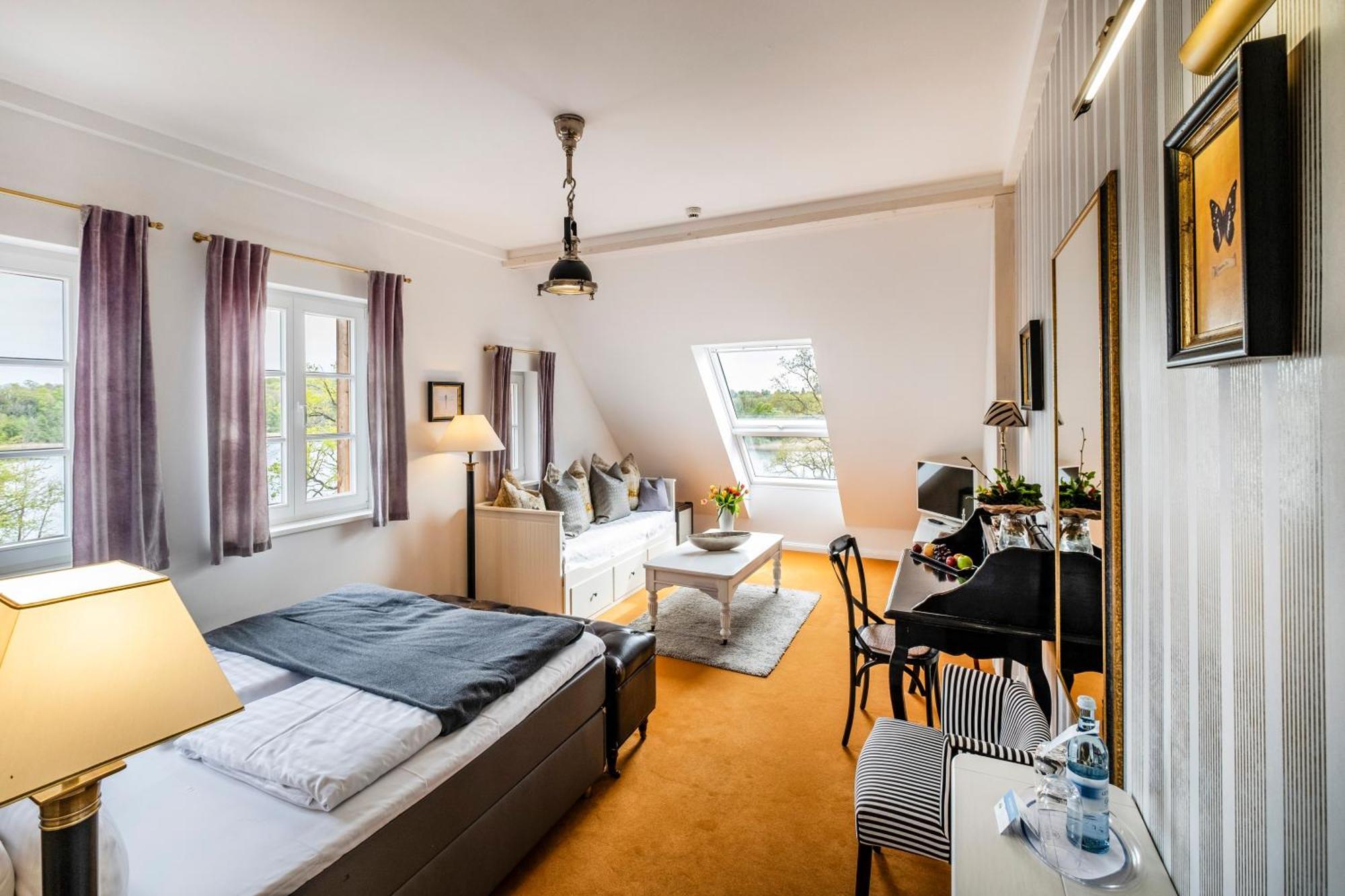 Seehotel Lichtenberg Bagian luar foto
